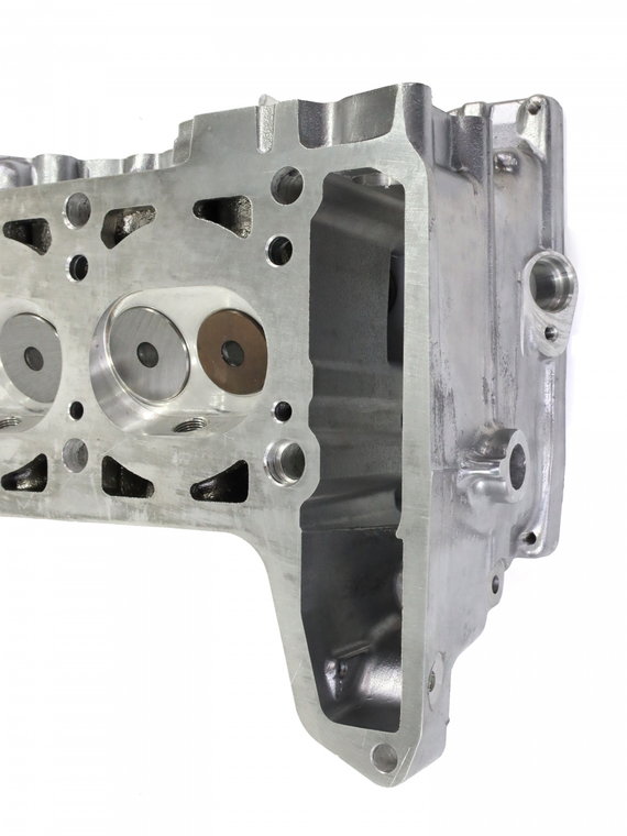 Головка блока с клапанами (с отверст. под  датчик фаз)