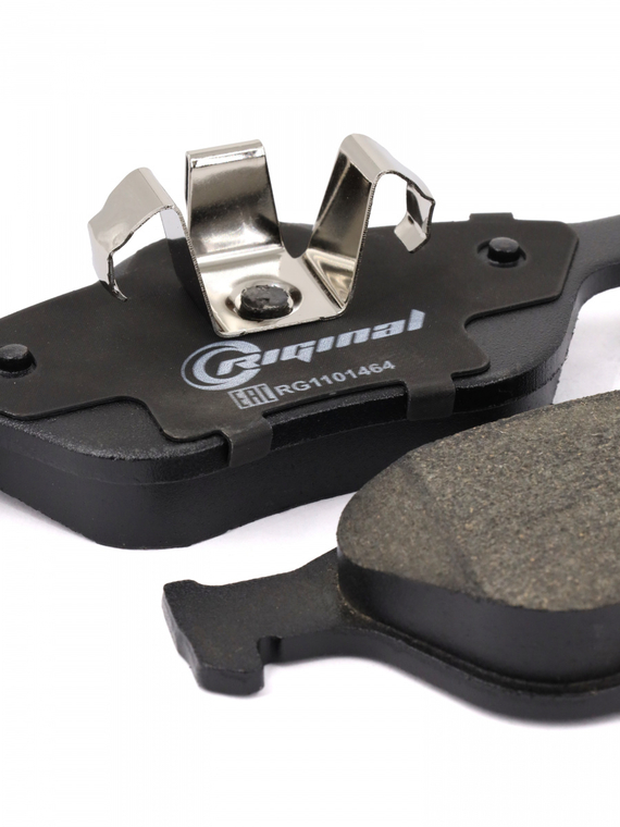 Комплект колодок переднего дискового тормоза