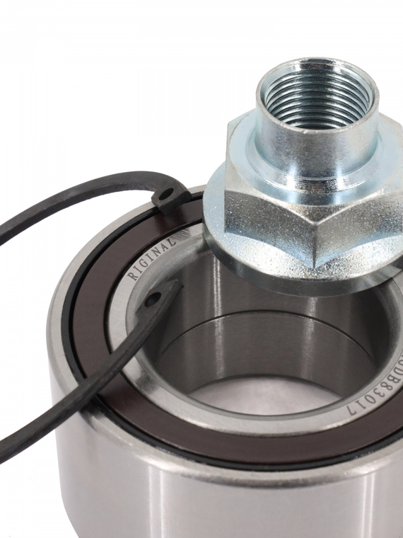 Подшипник передней ступицы комплект (VKBA7526)