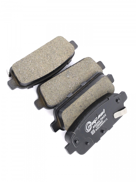 Комплект керамических тормозных колодок 13300867