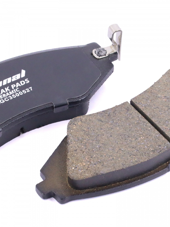 Комплект керамических тормозных колодок 94566889