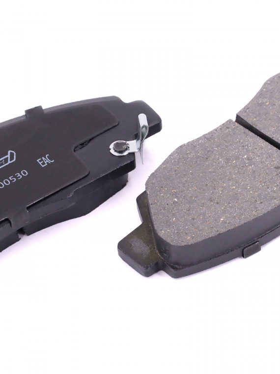 Комплект колодок переднего дискового тормоза (45022SM4100)