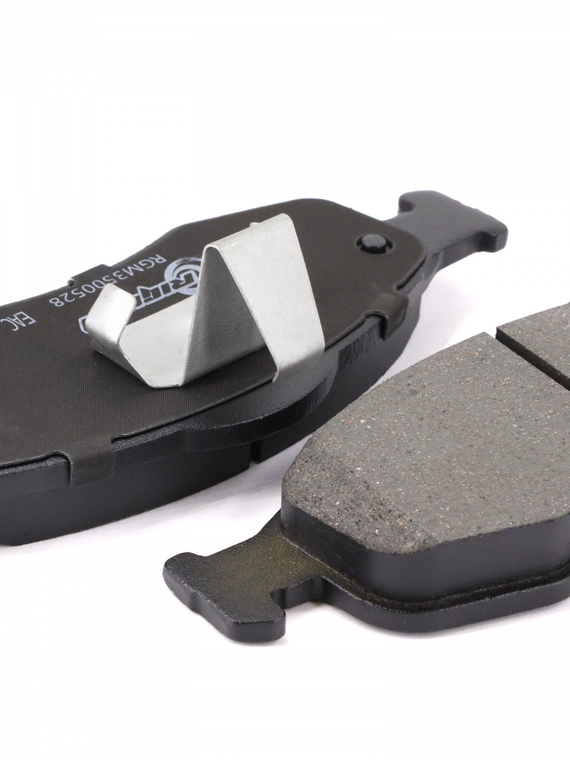 Комплект колодок переднего дискового тормоза (1073731)