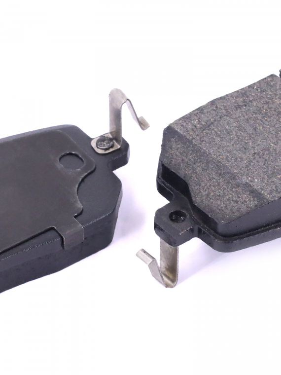 Колодки тормозные передние 3501123XGW02A