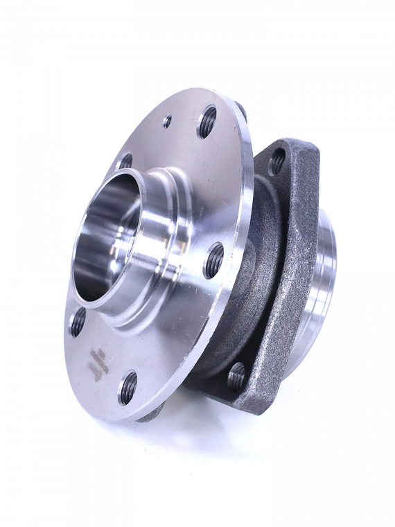 Ступица с подшипником передняя