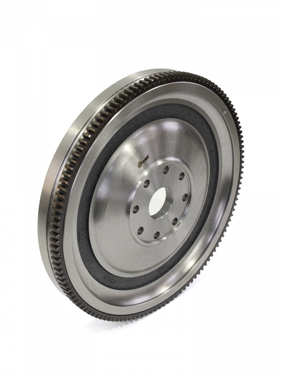 Маховик с зубчатым ободом