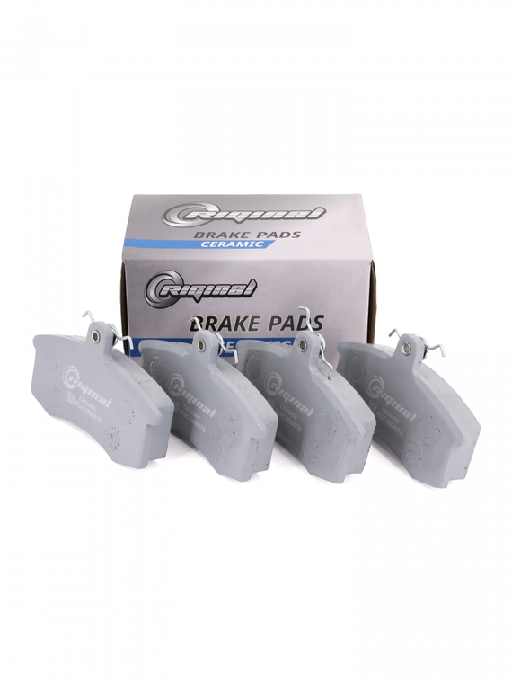 Комплект передних тормозных колодок Ceramic 2110-3501080