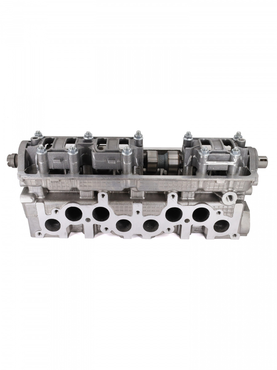 Головка блока цилиндров с  распредвалом и клапанами