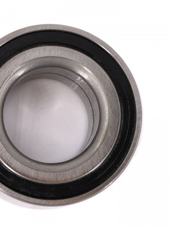 Подшипник передней ступицы 713644190